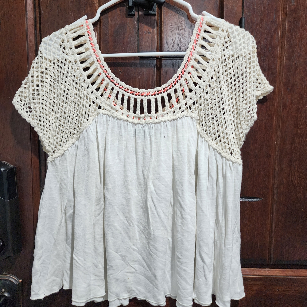 American Eagle Outfitters Cream Crochet Blouse